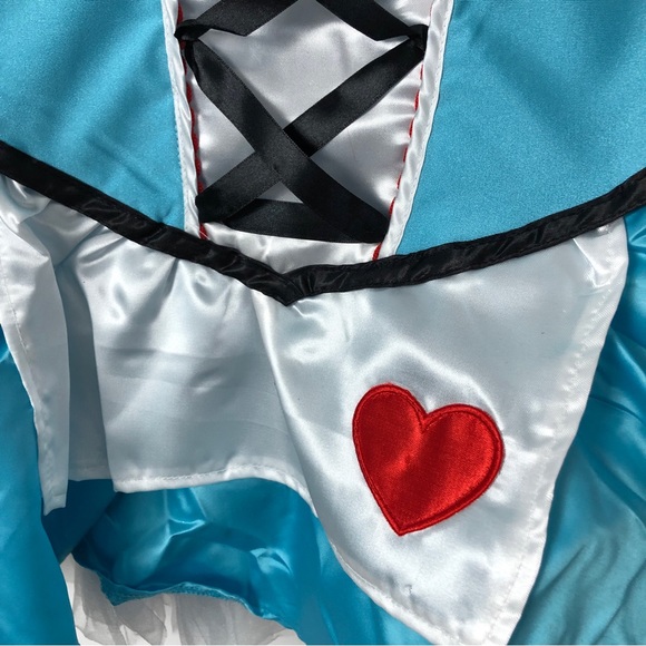 Women’s “Wonderful Alice” Halloween costume - Picture 5 of 8